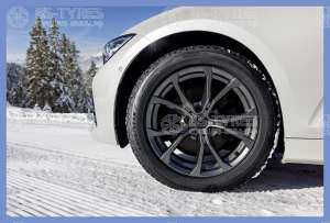 Goodyear Ultra Grip Performance 3 275/35 R20 102W