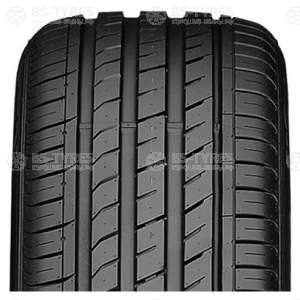 Roadstone N`Fera SU1 245/50 R18 104W