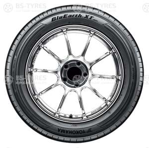 Yokohama BluEarth-XT AE61 225/60 R17 99V